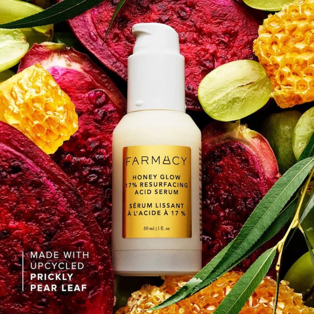 NWT FARMACY HONEY GLOW 17%Resurfacing Acid Serum BNIB Never Opened orTested